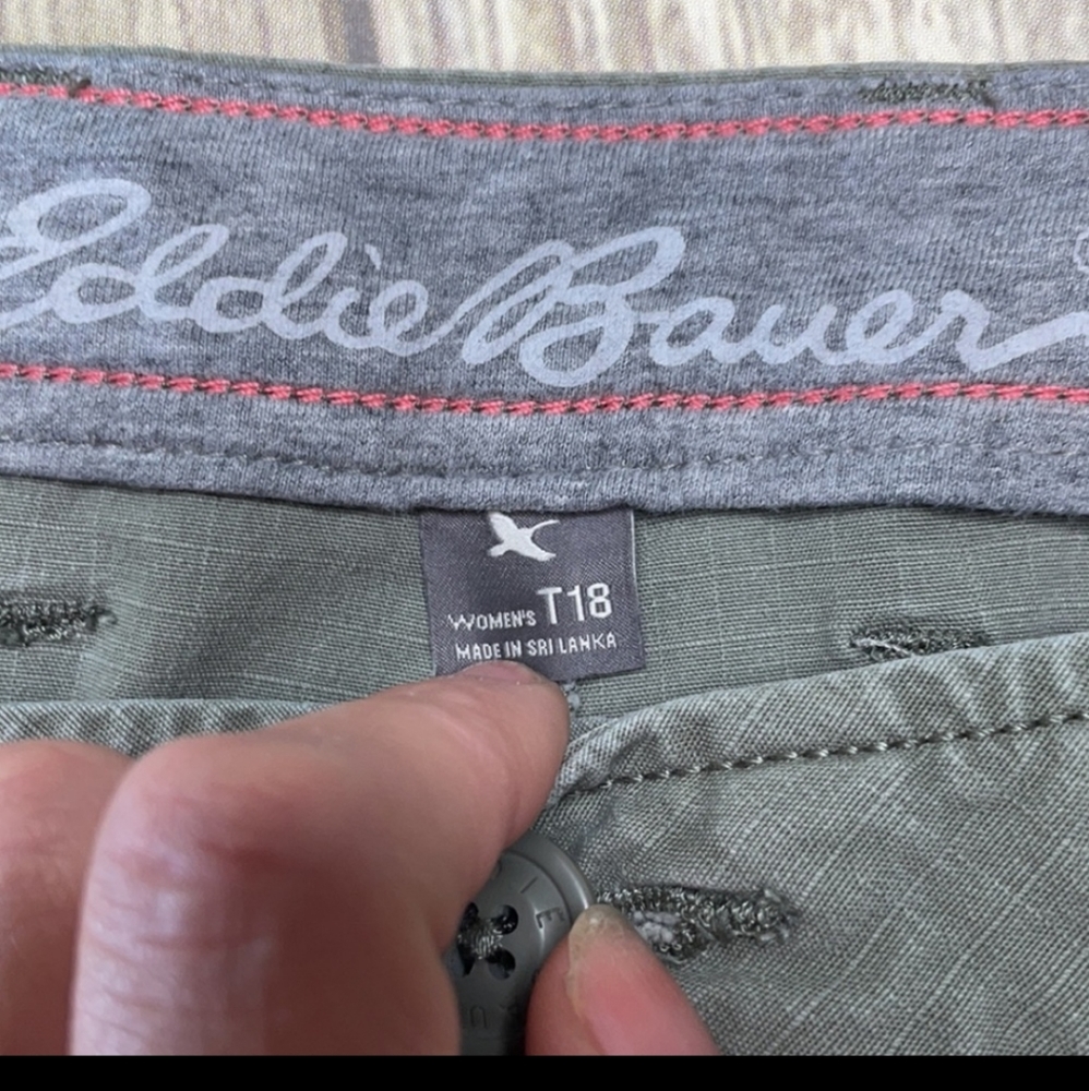 Eddie Bauer plus size Cargo Shorts